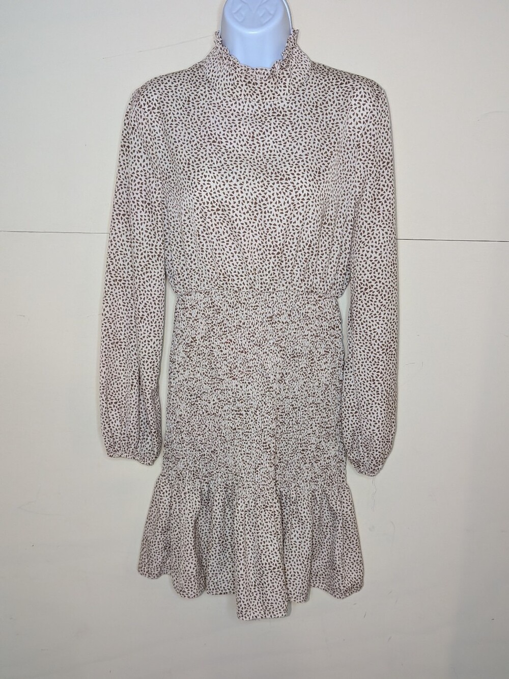 SHEIN Long Sleeve Smocked Waist Heart Printed Dress